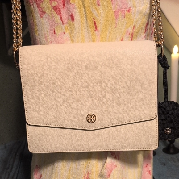 Tory Burch White Crossbody Bag Clean Stylish Leather Career Club Sophisticated - Picture 2 of 16